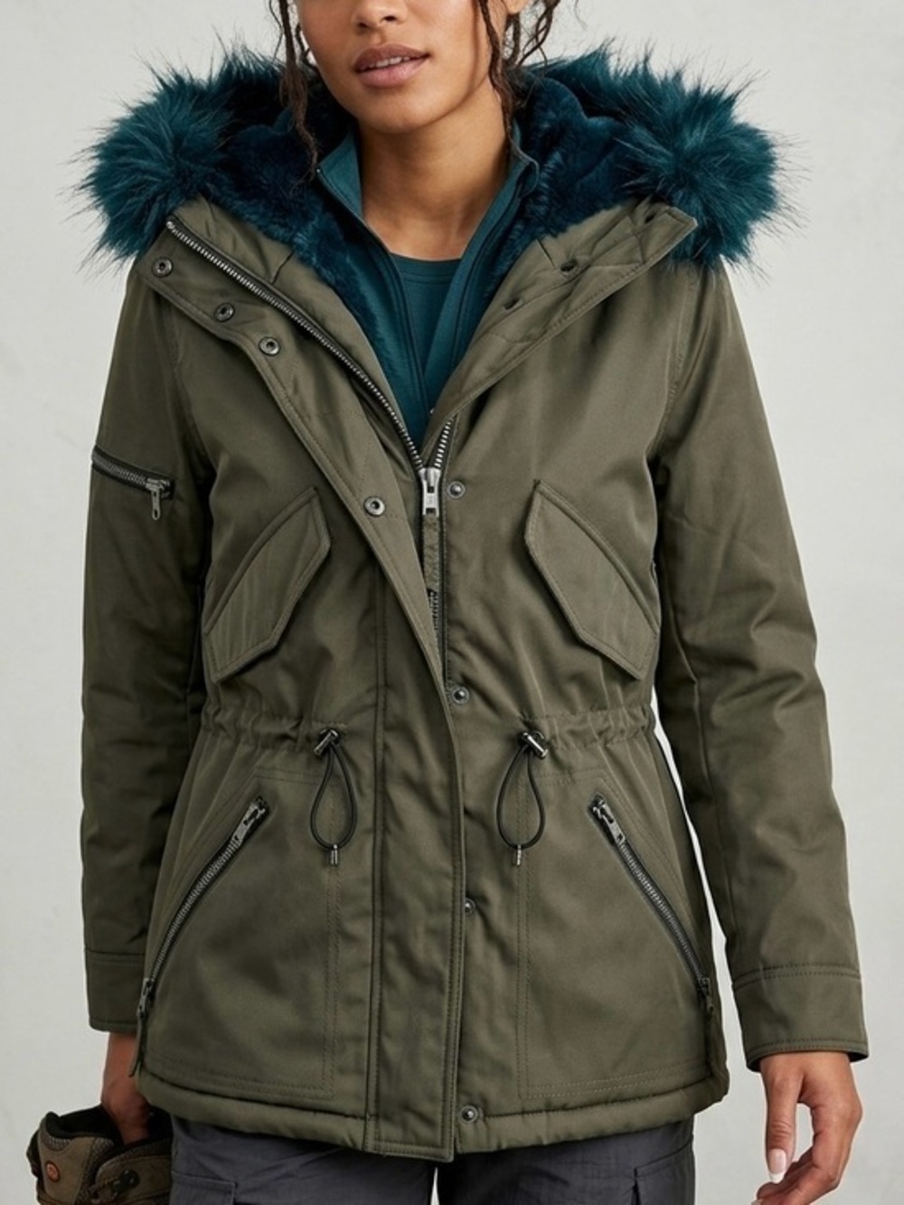 S13 NEW YORK Mini Canyon Parka in Military Olive